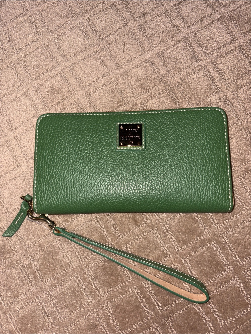 Dooney and Bourke large zip around wallet in Lucca leather